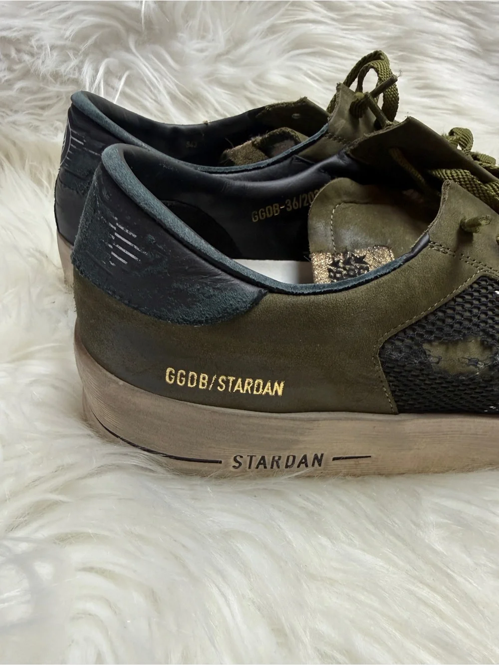 Golden Goose STARDAN Olive Green & Black Men's Low-Top Sneakers with box